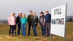 'This government breaks promises': Majura Valley farmers ramp up fight for lease