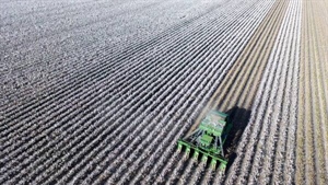 Big US buyers of Aussie farms are in the line of fire of Trump's tariffs
