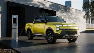 Nissan launches new plug-in hybrid ute, Australia sale date remains unclear