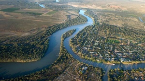 Hundreds hoping to sell water in Basin buyback tender left high and dry