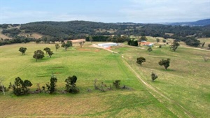 Linden Park a top quality 1242 acre grazing property with upside | Video