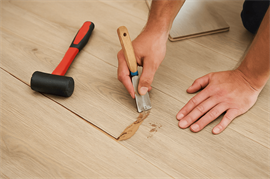Laminate Flooring Repair: A Practical Look at Restoring Modern Surfaces with Skill and Precision
