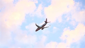 Up in the air: Labor models jet fuel crisis plans, ag risks being sidelined